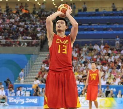 阿莱格里：普利希奇很难赶上比赛；并不是我在改造莱奥（阿莱格里称普利希奇出战成疑，否认亲自改造莱奥）