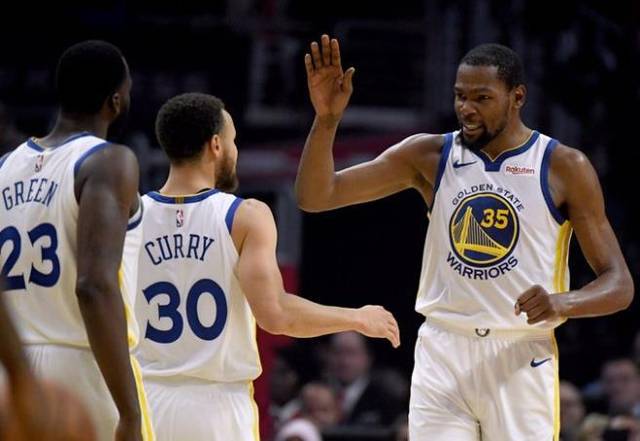 只等官宣，罗马诺：帕利尼亚已完成热刺的体检（罗马诺：帕利尼亚完成热刺体检，官宣在即）