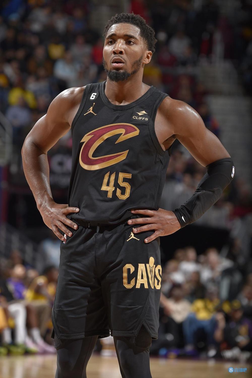 全市场：阿切尔比受伤，国米想签下拉齐奥的马里奥-希拉（转会市场：阿切尔比受伤，国米考虑引进拉齐奥中卫马里奥-希拉）