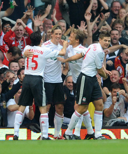 马特乌斯：阿隆索适合皇马，他比安切洛蒂更强调整体而非个人（马特乌斯称阿隆索是皇马理想人选，比安切洛蒂更注重团队而非个人）