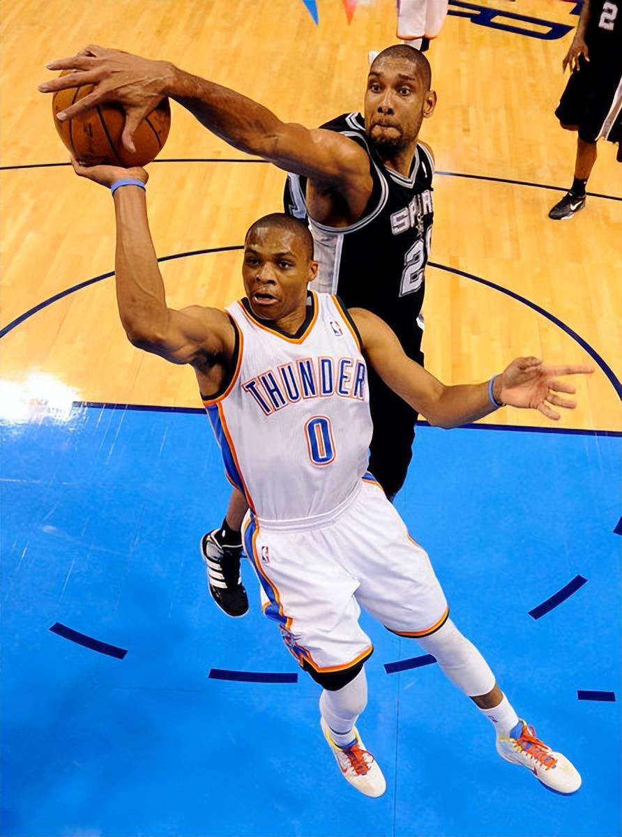 阿森纳梅超锋传射建功，凯莱赫全力扑救仍被进两球，枪手挡不住！（阿森纳势不可挡！梅超锋传射发威，凯莱赫拼尽仍丢两球）